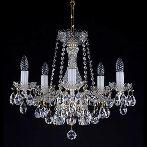 beautiful chandelier lighting.